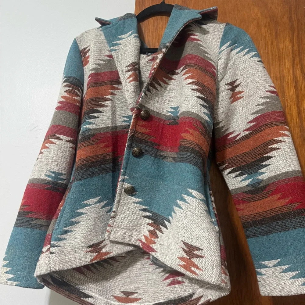 Southwestern Patterned Jacket - Picture 2 of 2